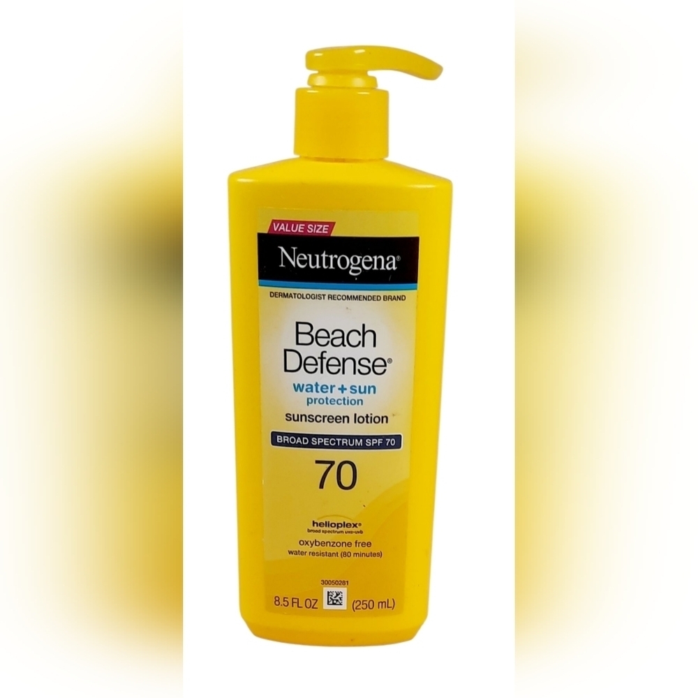 Neutrogena Beach Defense SPF 70 Sunscreen Lotion, Oil-Free, 8.5 oz